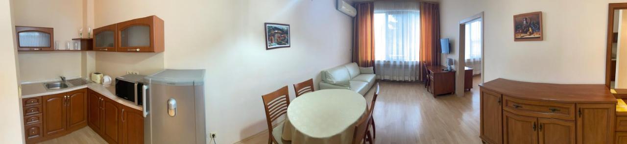 Apart Hotel Central Razgrad מראה חיצוני תמונה