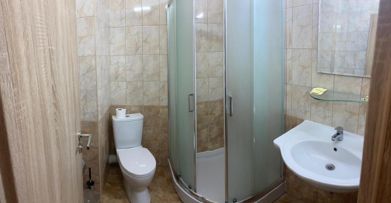 Apart Hotel Central Razgrad מראה חיצוני תמונה