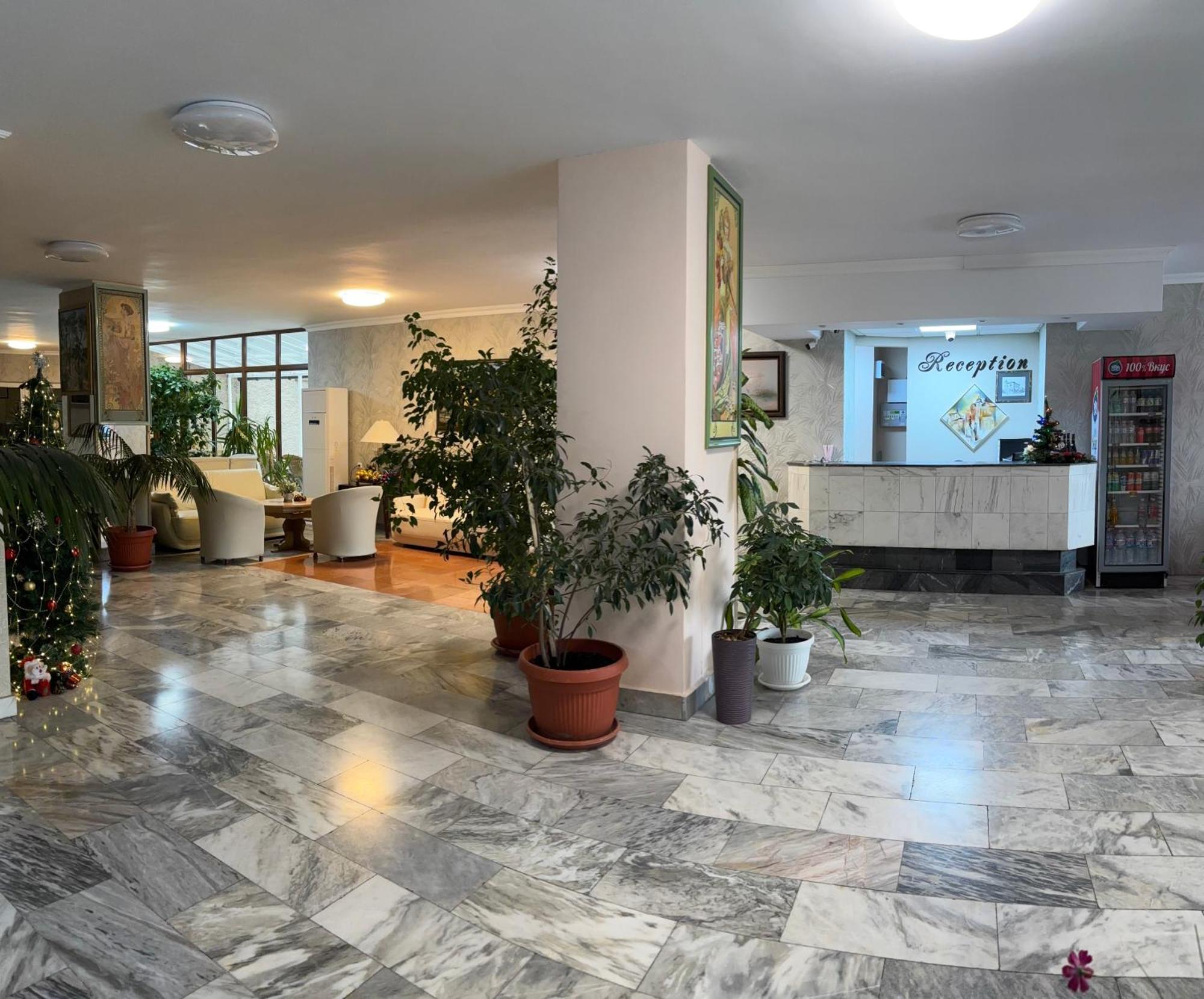 Apart Hotel Central Razgrad מראה חיצוני תמונה