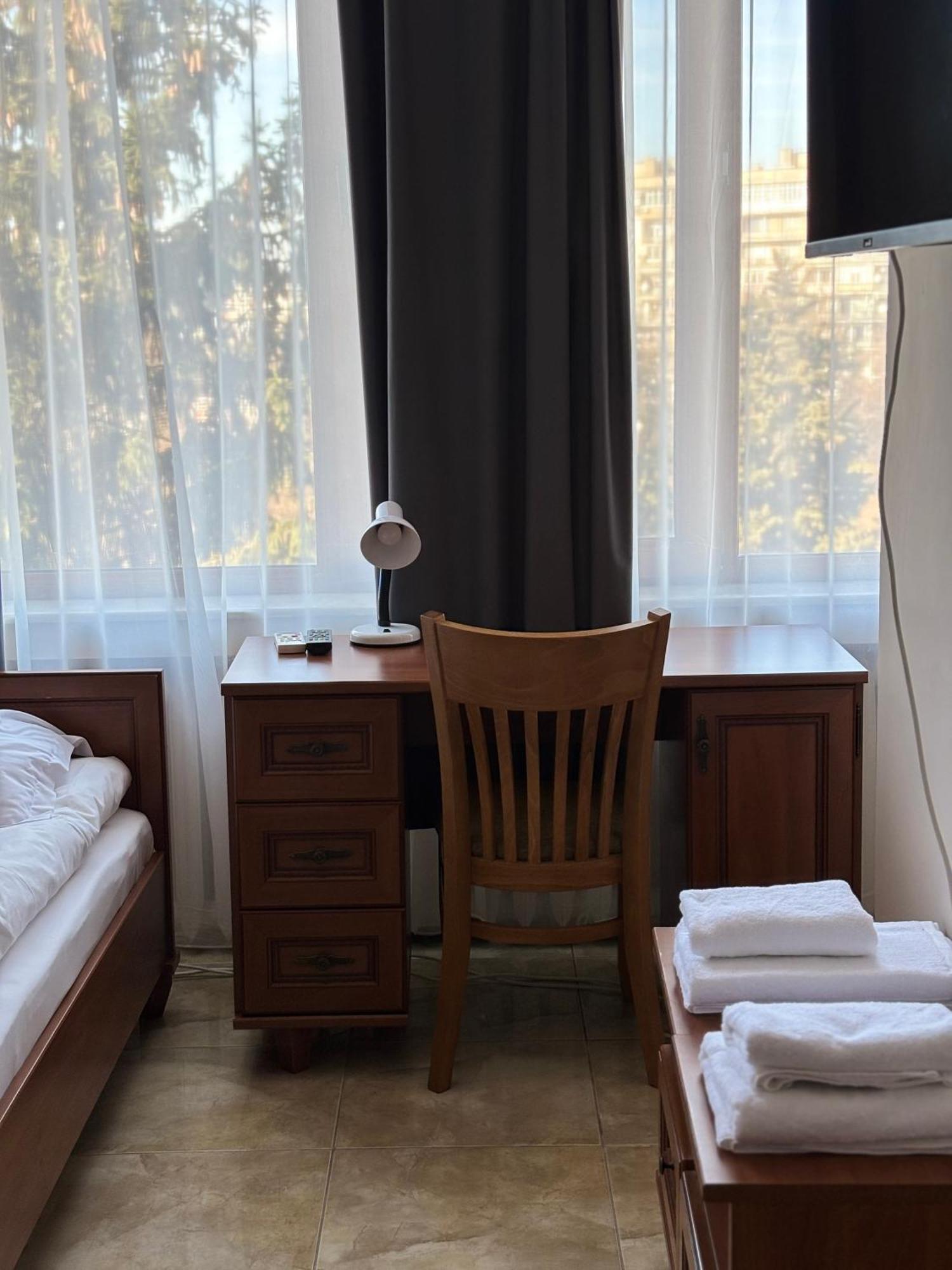 Apart Hotel Central Razgrad מראה חיצוני תמונה