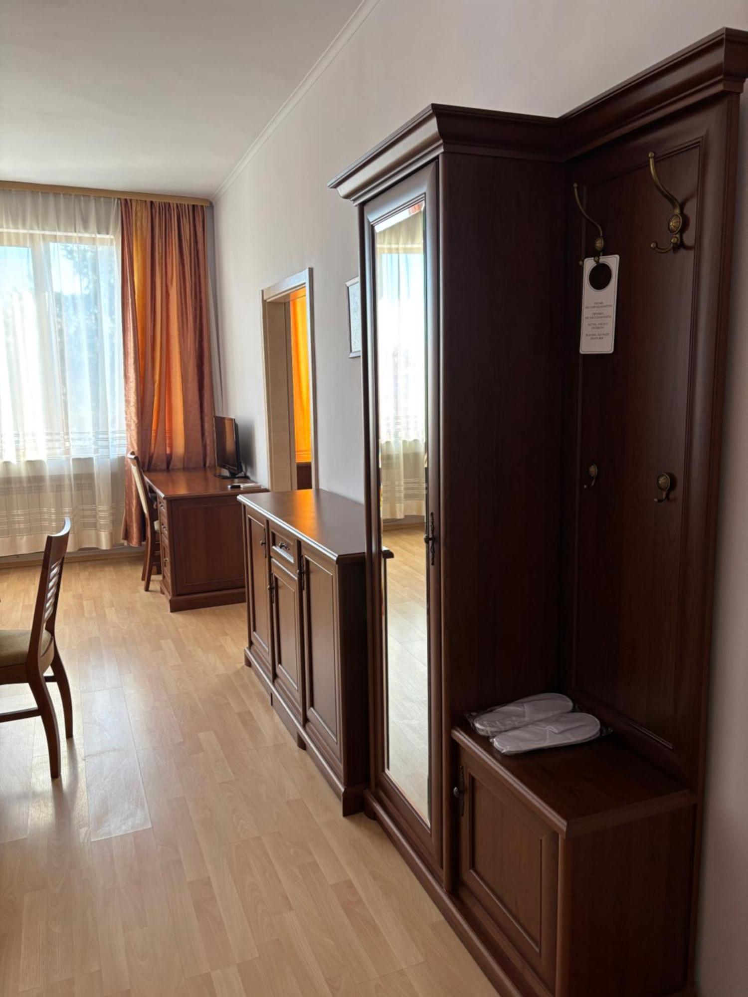 Apart Hotel Central Razgrad מראה חיצוני תמונה
